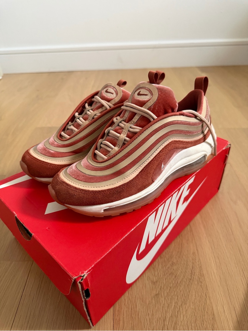 Nike Air Max 97 Ultra ’17 LX Dusty Peach Size 7